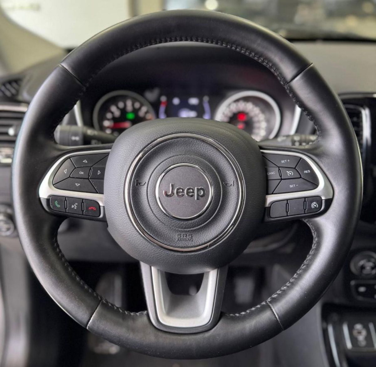 Jeep Compass 1.6 Multijet II 2WD Night Eagle (12)