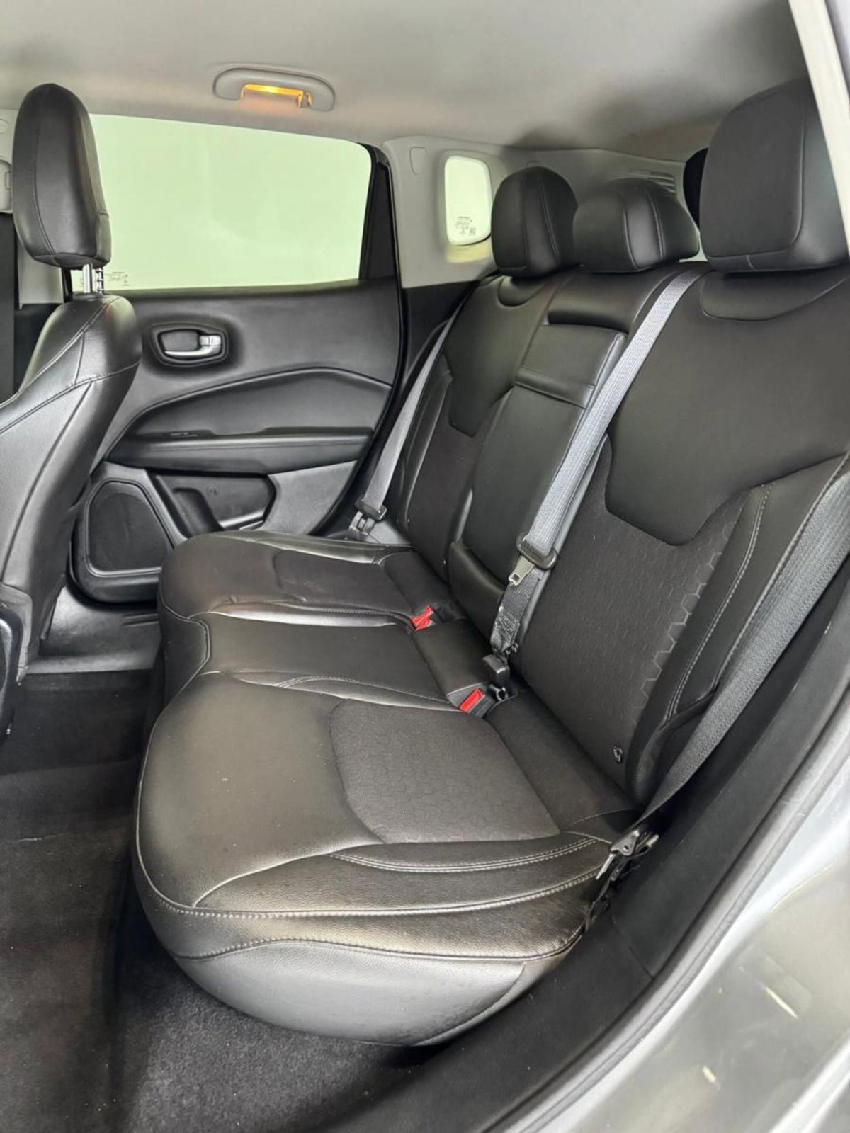Jeep Compass 1.6 Multijet II 2WD Night Eagle (17)