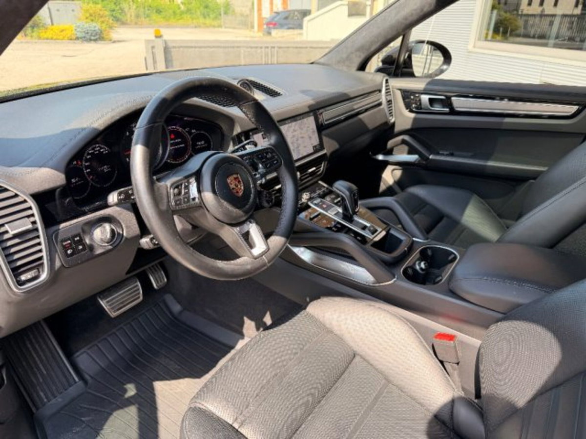 Porsche Cayenne 4.0 V8 Turbo (10)
