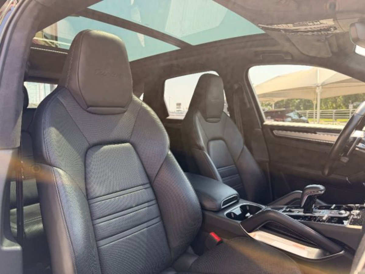 Porsche Cayenne 4.0 V8 Turbo (15)