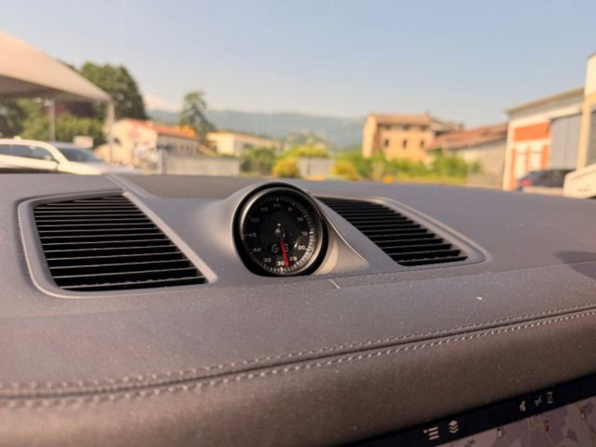 Porsche Cayenne 4.0 V8 Turbo (17)