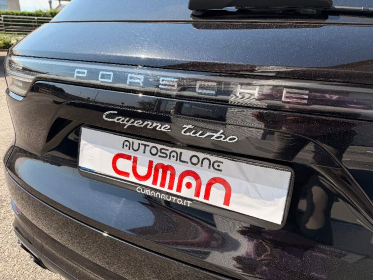 Porsche Cayenne 4.0 V8 Turbo (8)