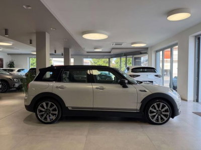 MINI Mini Clubman Clubman 2.0 Cooper D Mayfair Edition auto (4)