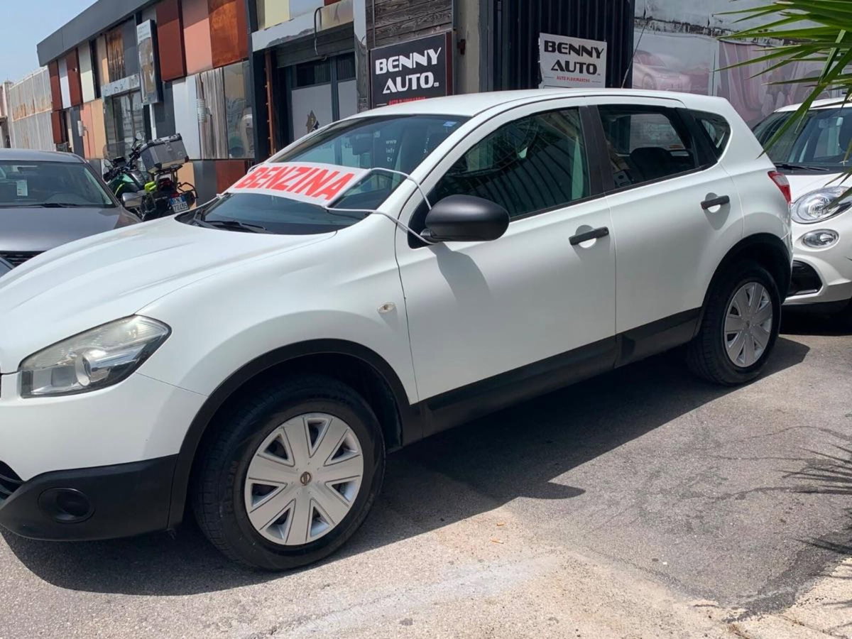 Nissan Qashqai 1.6 16V Visia (4)