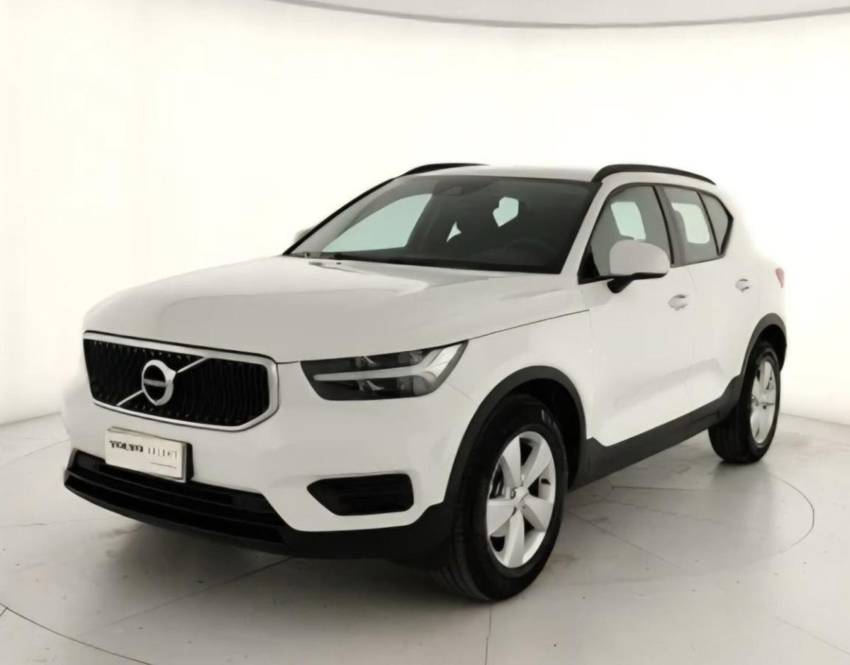 VOLVO Veicoli Commerciali XC40 XC40 N1 1.5 T2 Momentum Core geartronic my21