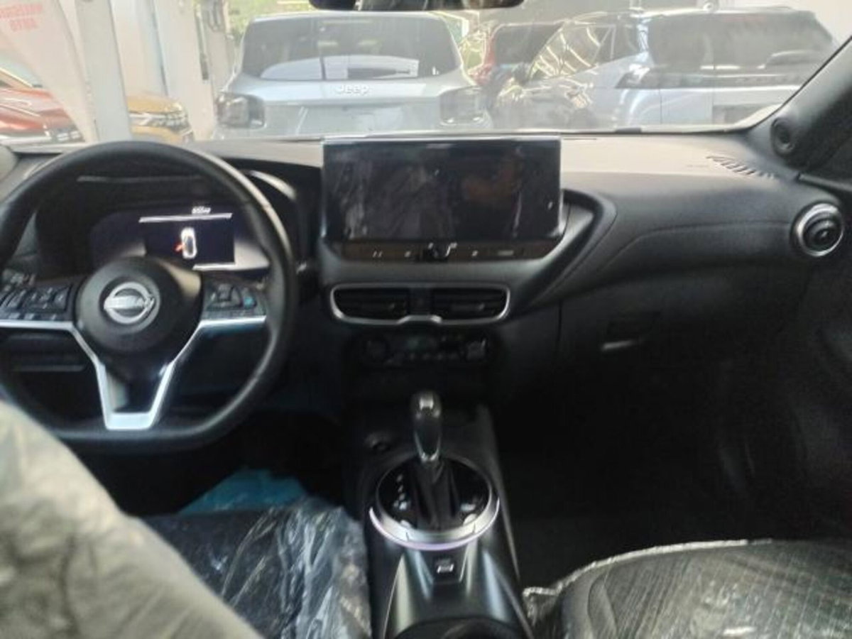 Nissan Juke 1.6 hev N-Design (9)