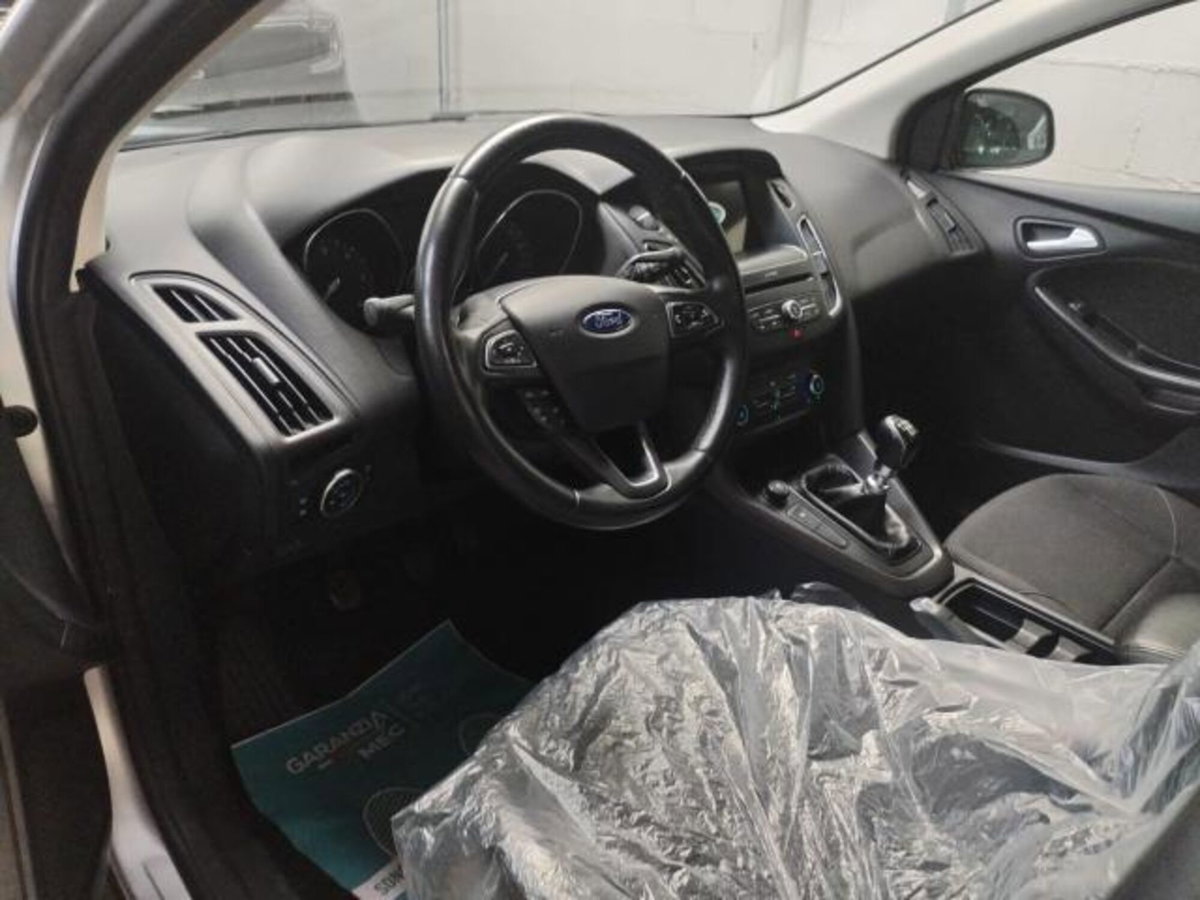 Ford Focus Station Wagon 1.5 TDCi 120 CV Start&Stop SW Titanium (8)
