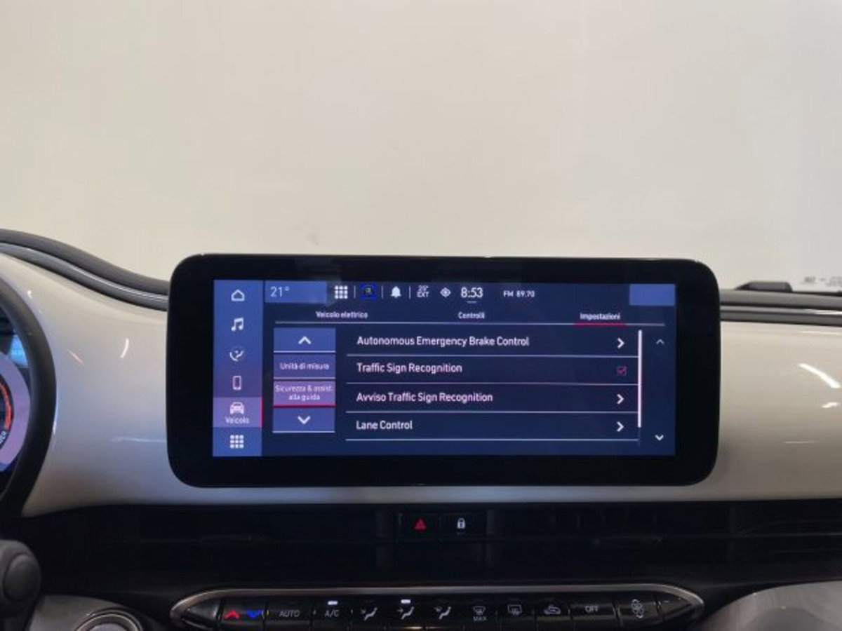 Fiat 500e Action Berlina 23,65 kWh (11)
