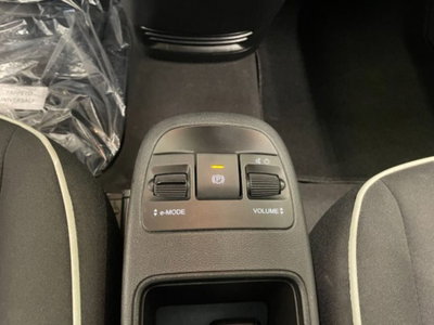 Fiat 500e Action Berlina 23,65 kWh (14)
