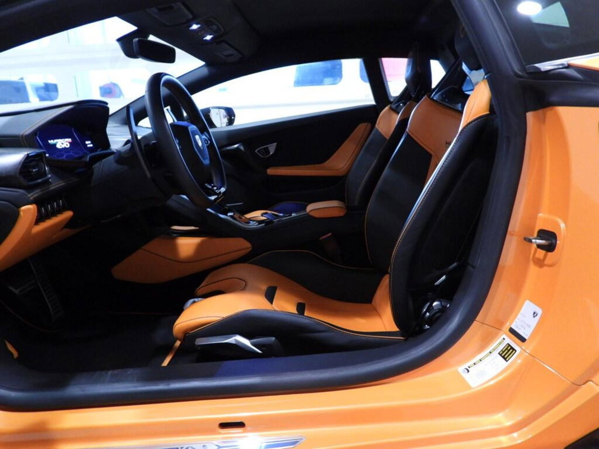 Lamborghini Huracán Coupé Coupe 5.2 Tecnica 640cv rwd (3)