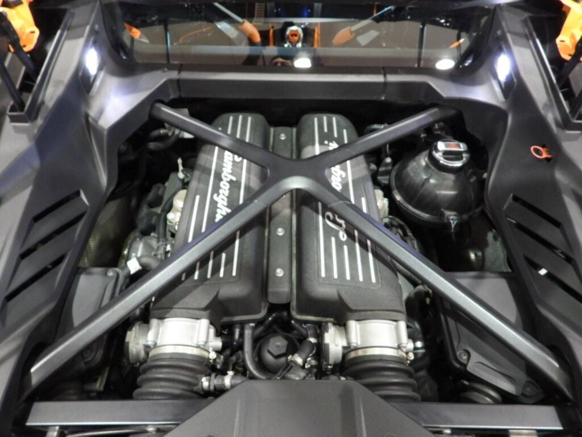 Lamborghini Huracán Coupé Coupe 5.2 Tecnica 640cv rwd (7)