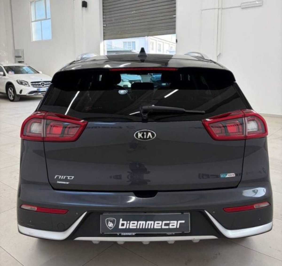 Kia Niro 1.6 GDi DCT HEV Energy (4)