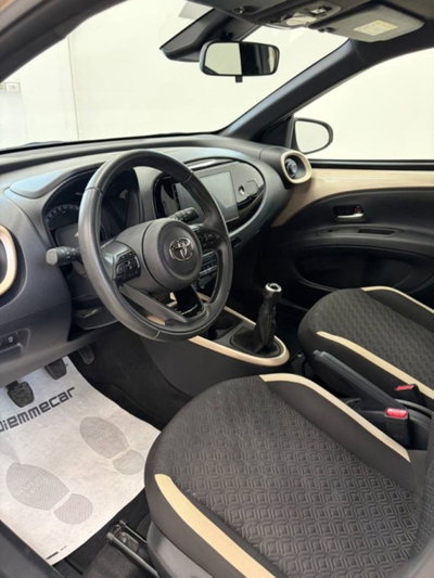 Toyota Aygo X 1.0 VVT-i 72 CV 5 porte Limited Air (11)
