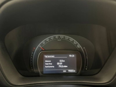 Toyota Aygo X 1.0 VVT-i 72 CV 5 porte Limited Air (17)