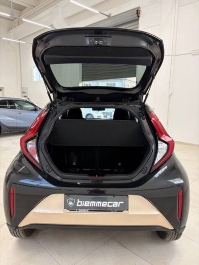 Toyota Aygo X 1.0 VVT-i 72 CV 5 porte Limited Air (7)