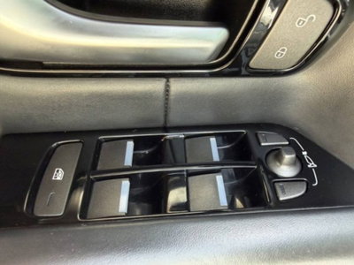 Land Rover Range Rover Evoque 2.0 TD4 180 CV 5p. SE (16)