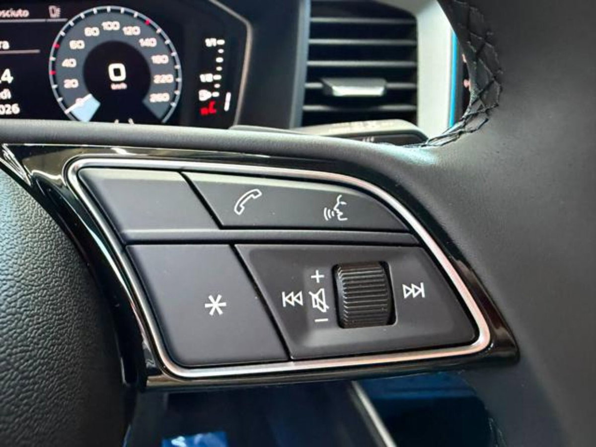 Audi A1 Sportback 30 TFSI S tronic S line edition (19)