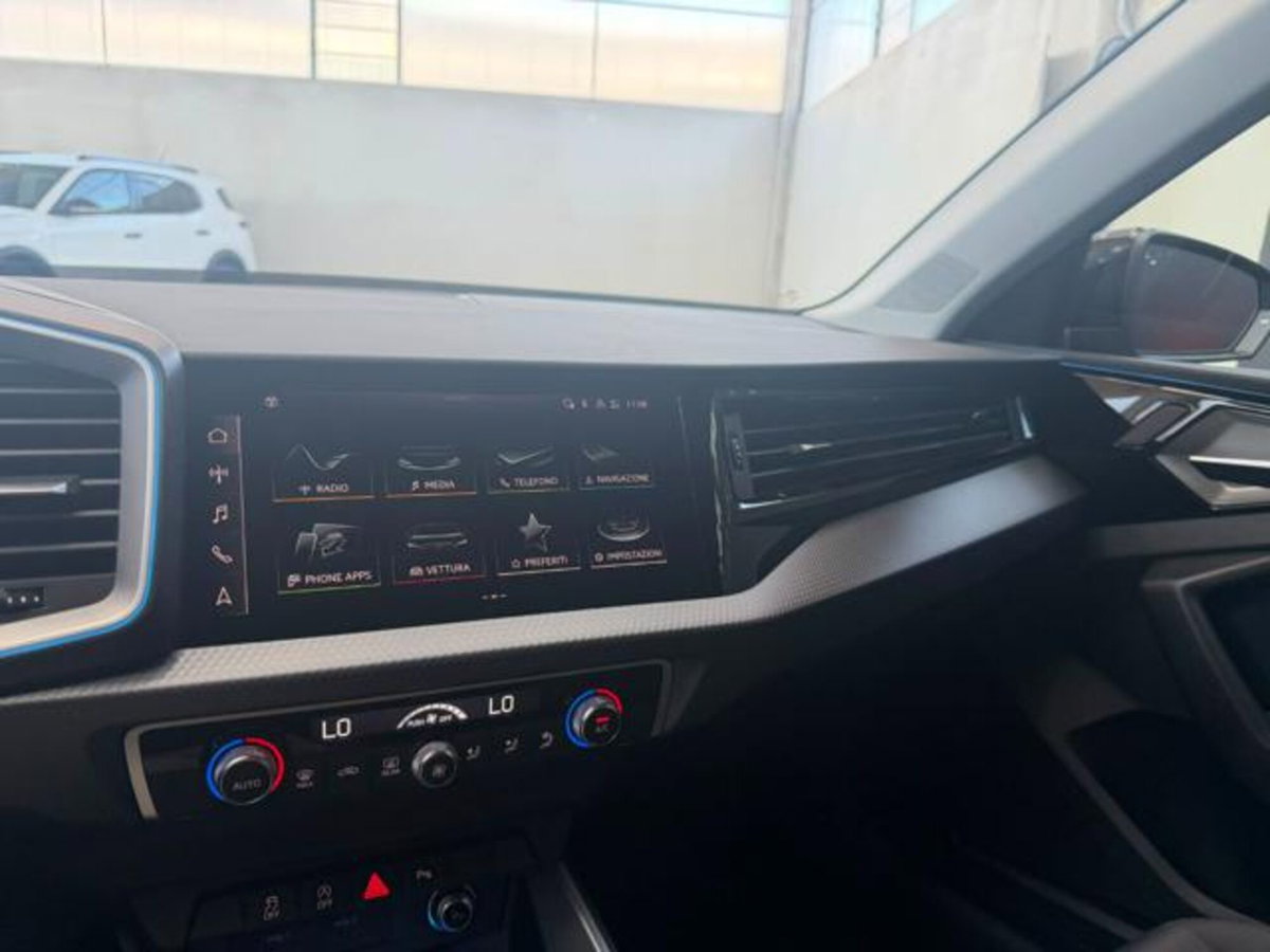 Audi A1 Sportback 30 TFSI S tronic S line edition (13)