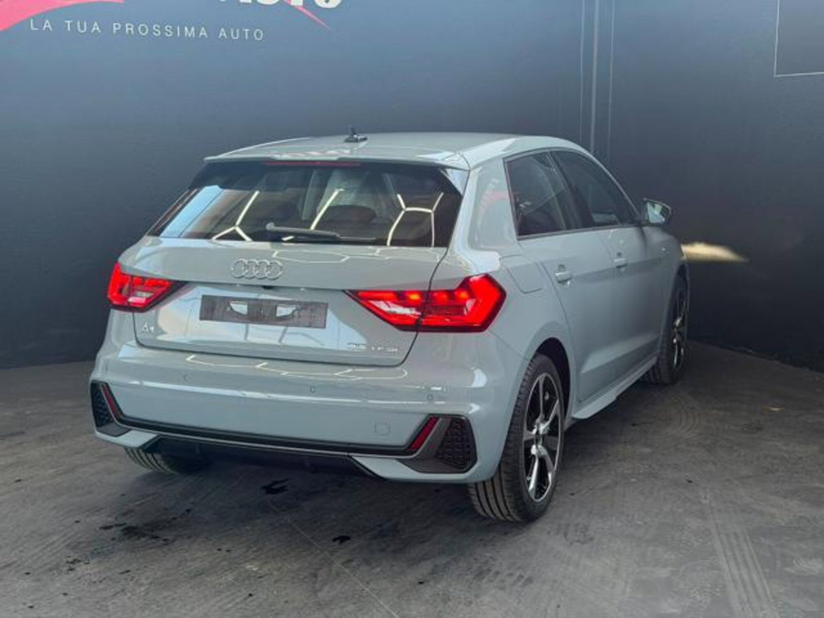 Audi A1 Sportback 30 TFSI S tronic S line edition (5)