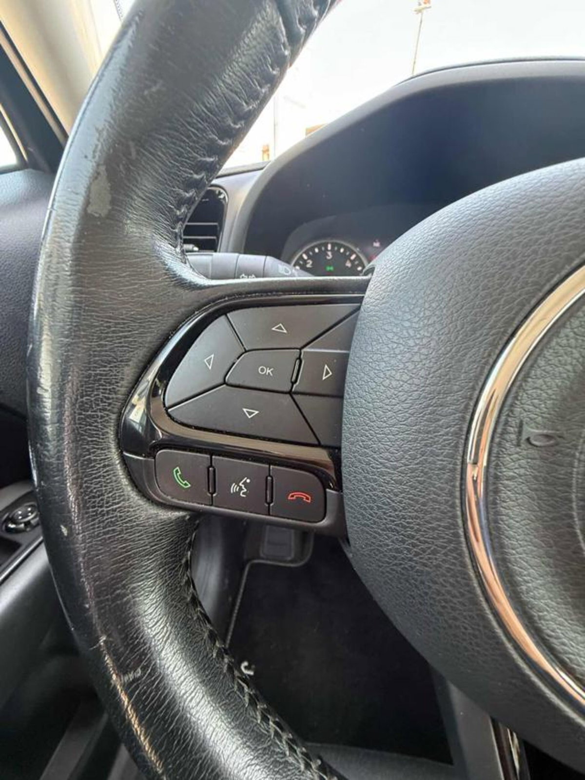 Jeep Renegade 1.6 Mjt 120 CV Limited (18)