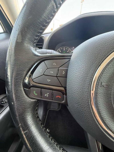 Jeep Renegade 1.6 Mjt 120 CV Limited (18)