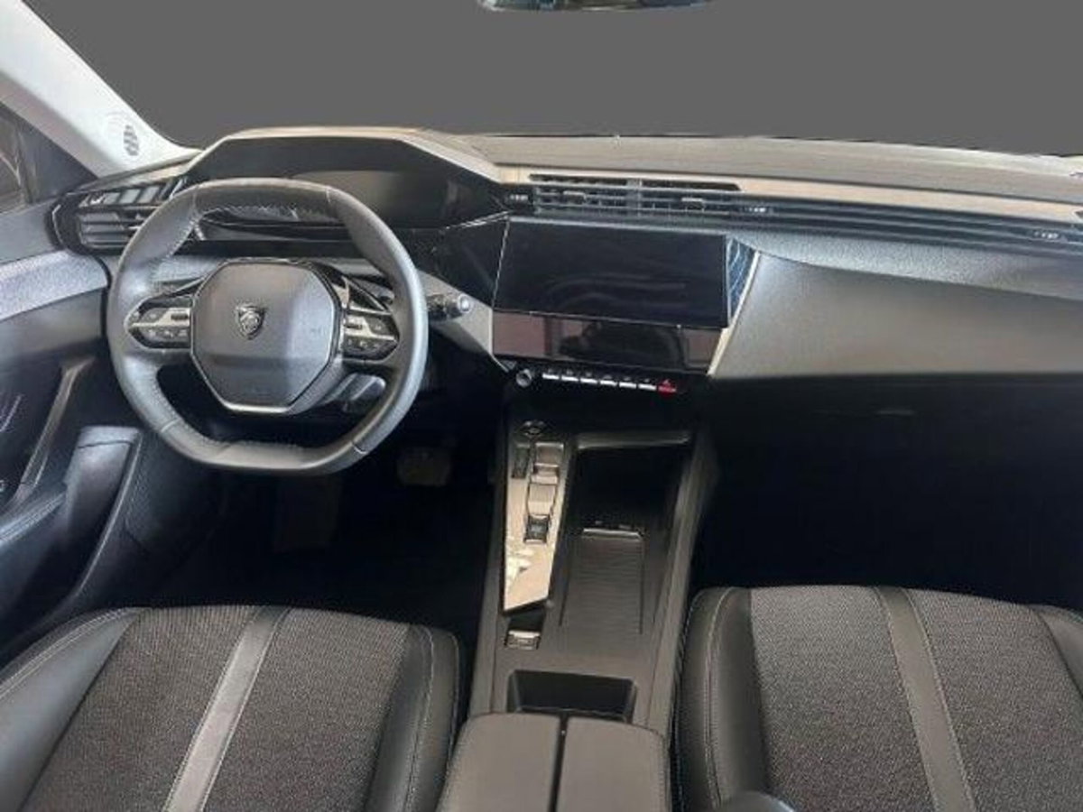 Peugeot 308 BlueHDi 130 S&S Allure (5)
