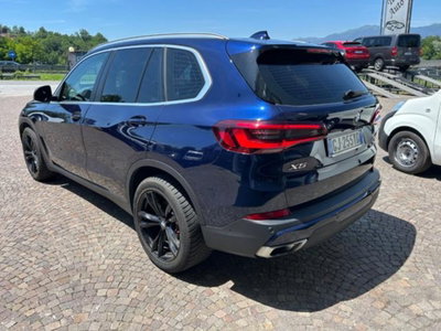 BMW X5 xDrive30d 48V Business (7)