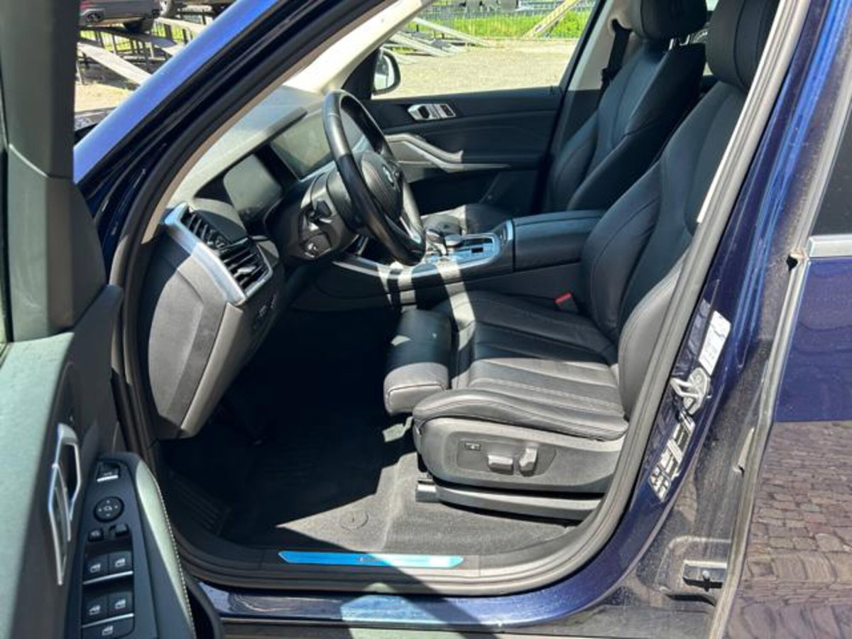BMW X5 xDrive30d 48V Business (8)