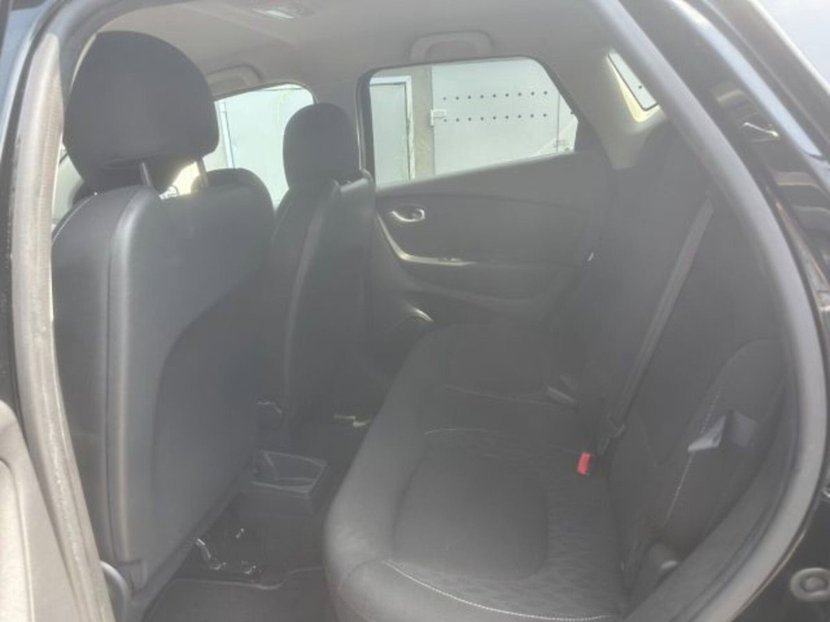 Renault Captur TCe 12V 90 CV Sport Edition (9)