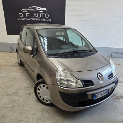 Renault Modus 1.2 16V Expression (2)