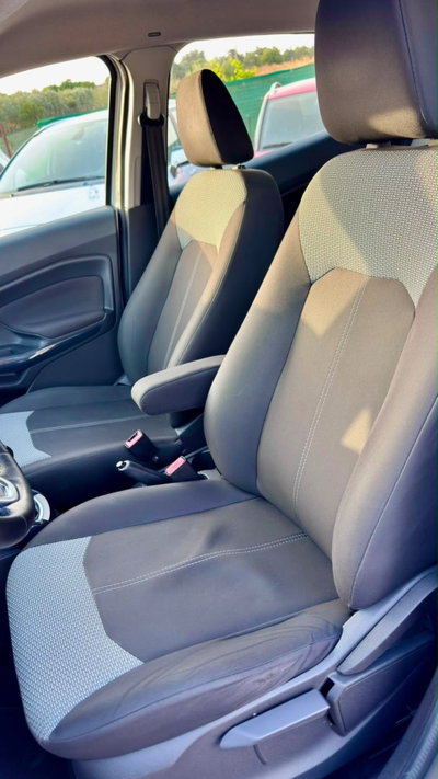 Ford EcoSport 1.5 TDCi 95 CV Titanium S (18)