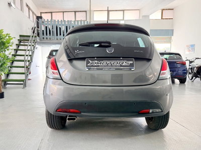 Lancia Ypsilon 1.0 FireFly 5 porte S&S Hybrid Ecochic Gold (6)