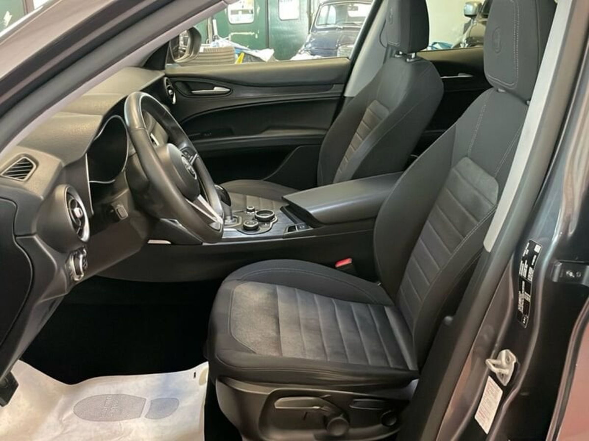 Alfa Romeo Stelvio Stelvio 2.2 Turbodiesel 190 CV AT8 Q4 Super Business (11)
