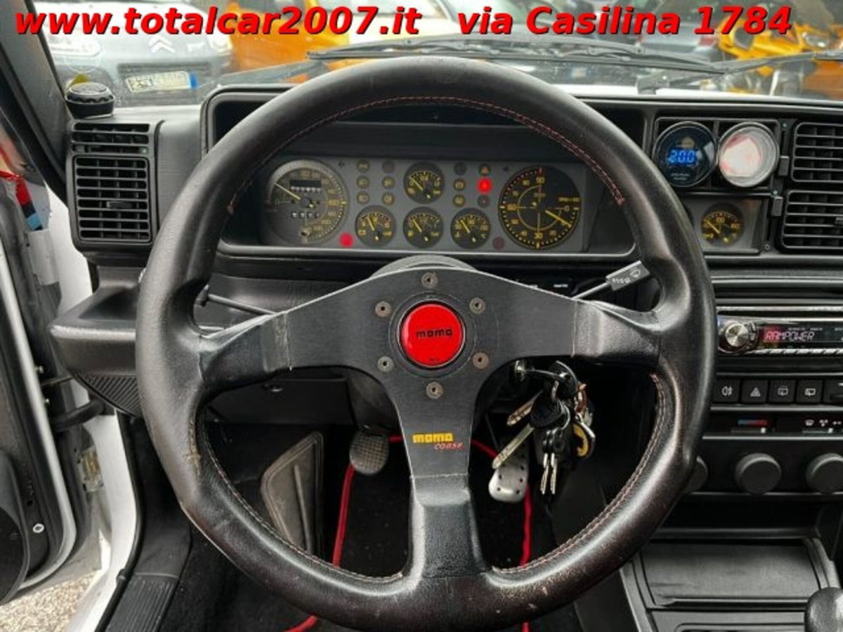 Lancia Delta turbo 16V HF integrale (12)