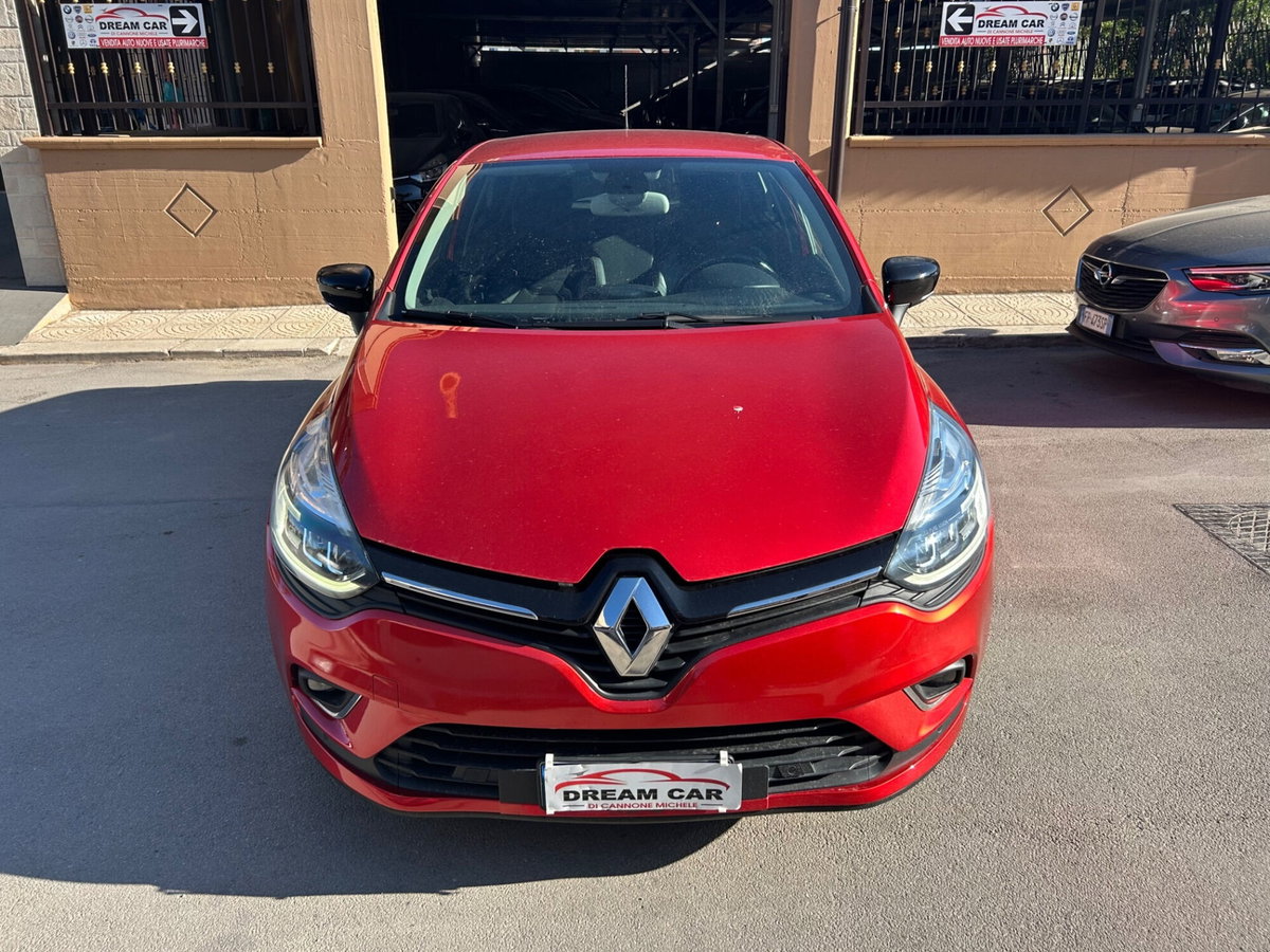 Renault Clio dCi 8V 90 CV 5 porte Moschino Life