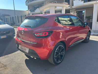 Renault Clio dCi 8V 90 CV 5 porte Moschino Life (14)