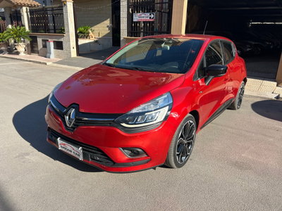 Renault Clio dCi 8V 90 CV 5 porte Moschino Life (8)