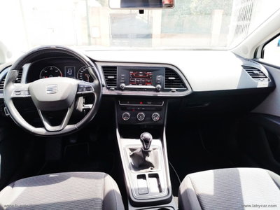 SEAT Leon ST 1.6 TDI 115 CV Black Edition (4)