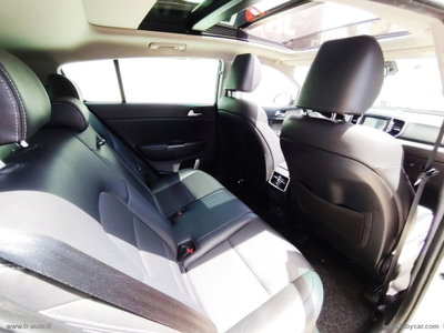 Kia Sportage 1.7 CRDI 2WD GT Line (13)
