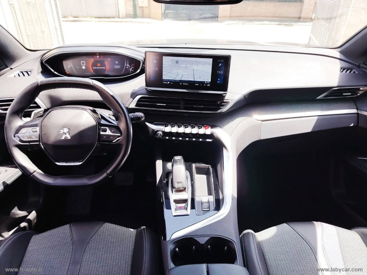 Peugeot 3008 BlueHDi 130 S&S EAT8 GT (4)