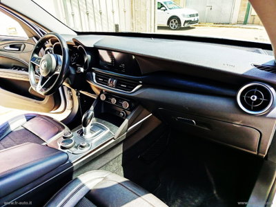 Alfa Romeo Stelvio Stelvio 2.2 Turbodiesel 150 CV AT8 RWD Super (10)