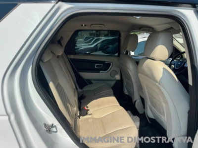 Land Rover Discovery Sport 2.2 TD4 HSE Luxury (19)