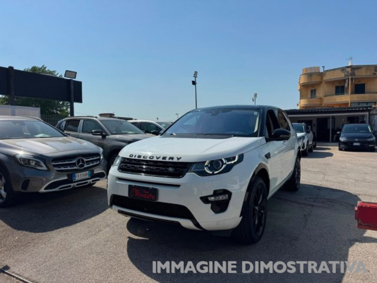 Land Rover Discovery Sport 2.2 TD4 HSE Luxury (4)