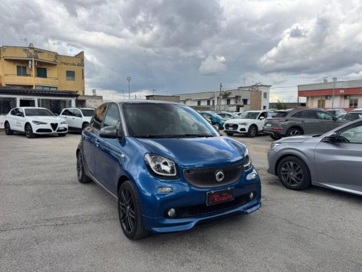 smart forfour forfour 90 0.9 Turbo Brabus Style
