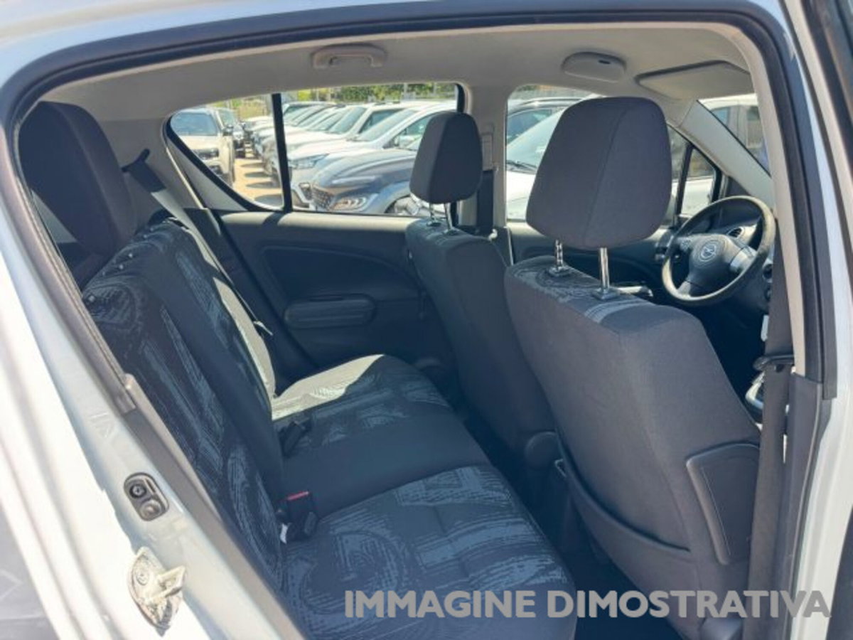 Opel Agila 1.0 12V 68CV Enjoy (15)