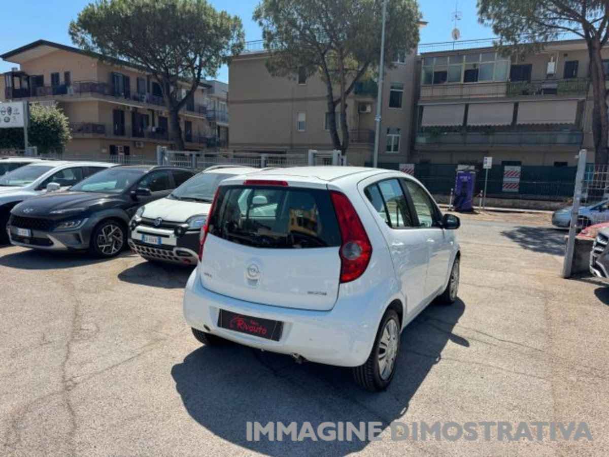 Opel Agila 1.0 12V 68CV Enjoy (8)