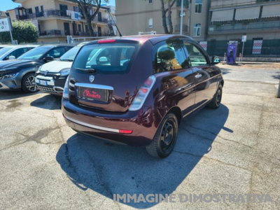 Lancia Ypsilon 1.4 Argento Ecochic GPL (5)