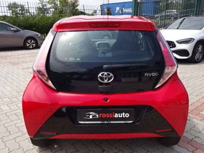 Toyota Aygo 1.0 VVT-i 69 CV 5 porte x-clusiv (5)