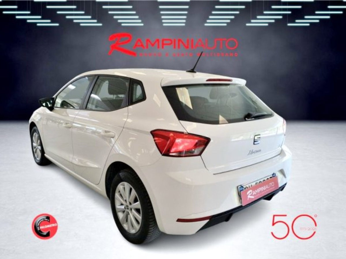 SEAT Ibiza 1.0 TGI 5 porte Business (10)