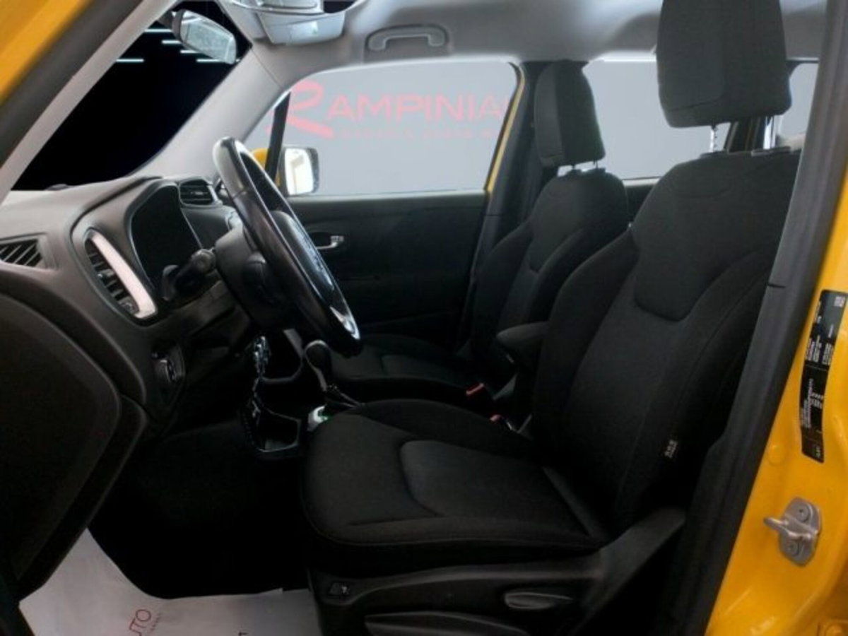 Jeep Renegade 1.6 Mjt DDCT 120 CV Business (16)